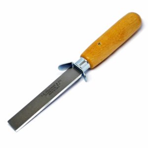 No. 77 Square Point Trimmers Knife (With Guard)