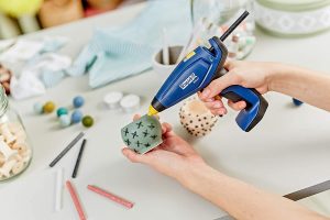 Rapid BGX7 Cordless Glue Gun for 7mm Glue